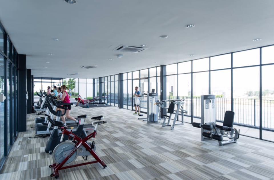 Next To Sccc At Trefoil For 2-4 Pax